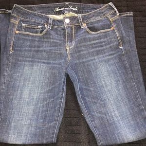 American Eagle Skinny Kick Denim Jeans